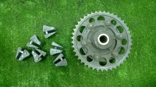 PINION SELECTOR DRIVER YAMAHA R1 RN09 03