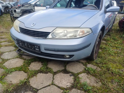 Renault Laguna II 2002 pe partea din față a carcasei fanilor