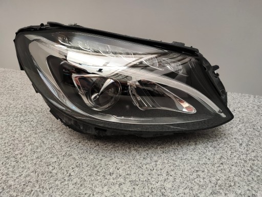 MERCEDES CLASA C W205 LAMPA FATA LED PERFORMANTA DREAPTA FV