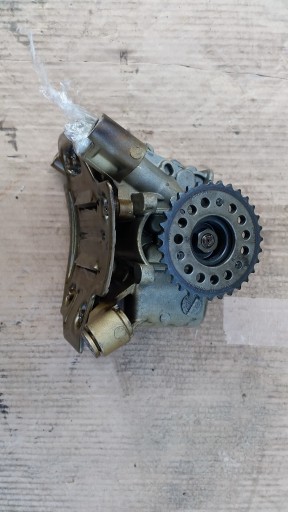 POMPA ULEI 757080607 BMW 4.4 V8 N63