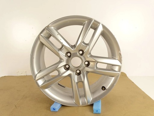 JANTE AUDI 7.5J x 17 H2 ET51 5X112 8V0601025BS