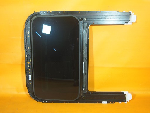 Audi A5 8T LIFT 24KM Trapă rulou 8t8877041e