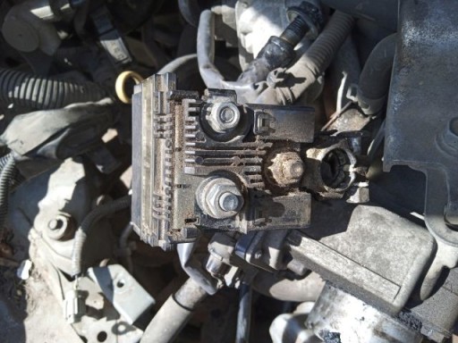 Nissan NAVARA D40 PATHFINDER 2.5 DCI PLUS CLAMP ORIGINAL