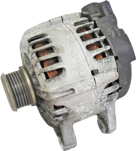 RM092 Opel Corsa F 1.2i Alternator 9826574080