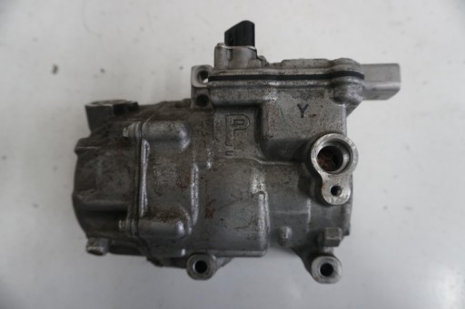 TOYOTA AURIS 2 II 1.8 HYBRID LEXUS CT200 COMPRESOR AER CONDITIONAT 042200-0420