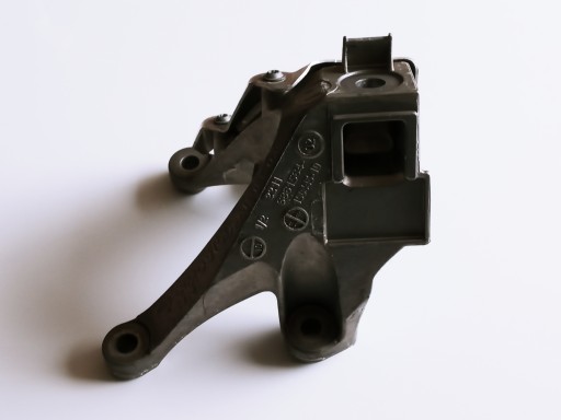 BMW Suport motor G11 G12 730Li 2.0L 6861564