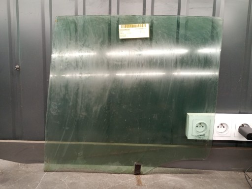 Sticlă din stânga spate Renault Modus MK1 05R
