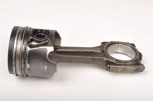 VOLVO S40 V50 2.0 D 136CP PISTON CU BIELLA 085190