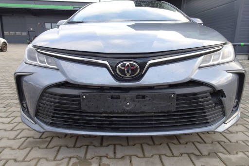 TOYOTA COROLLA E21 SEDAN CAPOTA BARA LAMPA COMPLET FATA 19-