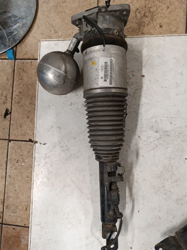 AMORTIZOR SPATE STÂNGA VW PHAETON 3D0616001F