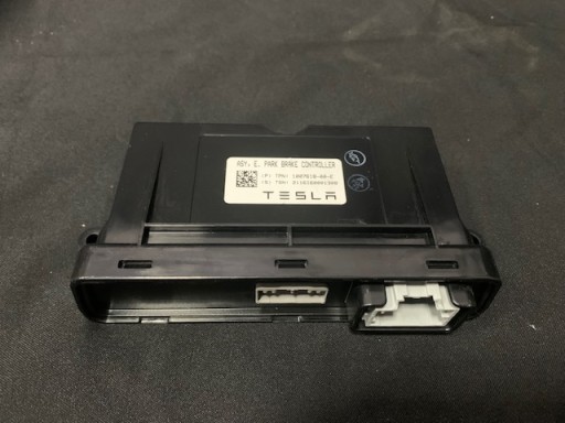 ECU controler frână de mână Tesla S X 1007618-00-E