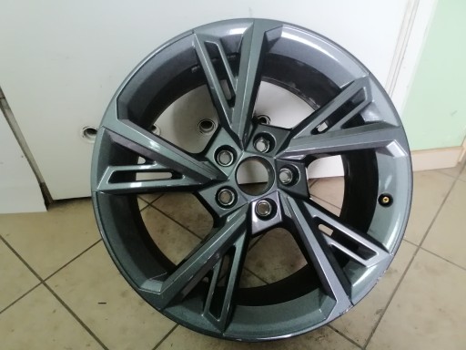 Janta originala Audi A3 S3 8Y 18x8J ET 46 5x112