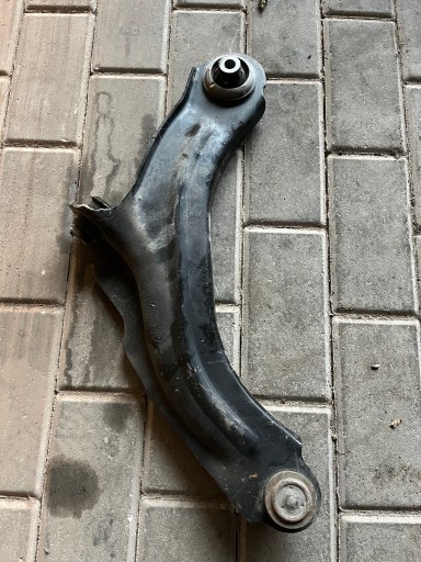 Triunghi dreapta 545049968R ORIGINAL RENAULT CLIO IV