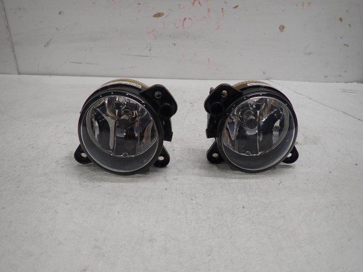 Lampa cu halogen dreapta VW T5 SKODA FABIA II nou original 7H0941700C