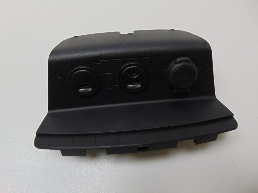 PORT USB CITITOR AUX PEUGEOT 2008 9674655377
