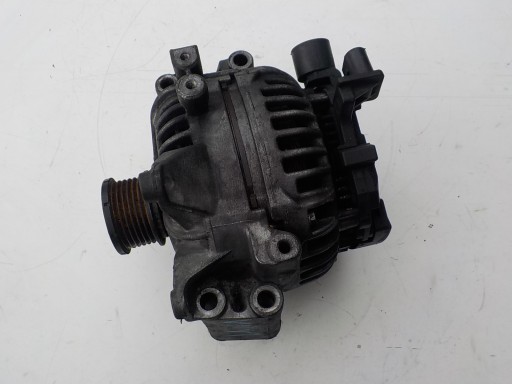 MERCEDES W211 W203 LIFT 2.2 CDI 150KM ALTERNATOR A0131540002