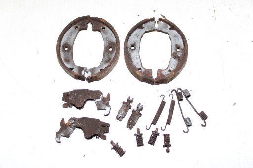 BMW E87 E88 E81 120D FRAKE MALL JURID Set manual original