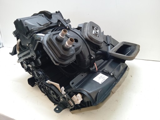 CARCASA AER CONDITIONAT APA INCALZITOR PENTRU FORD PUMA MK2