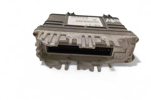 Unitatea de control a motorului ECU VW Polo (9N_) 032906030 AB 2001