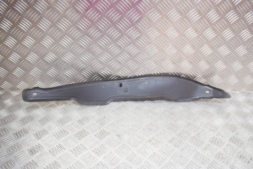 Maserati Quattroporte M156 Fender din plastic stâng din față 670001705 2014