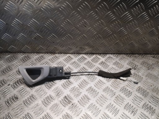 Forfour inteligent și partea dreaptă din spate a mânerului interior al ușii din spate