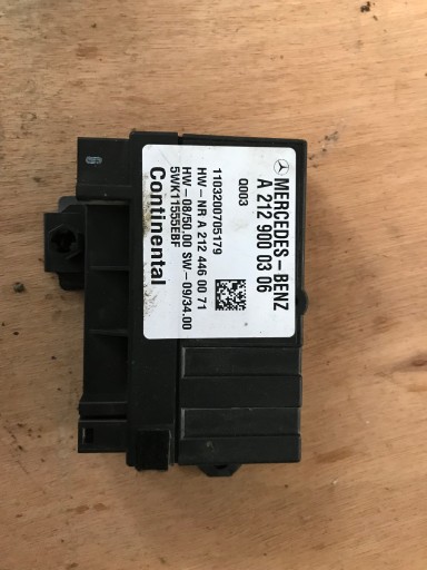 MODUL CONTROLLER POMPĂ DE COMBUSTIBIL A2129000306 MERCEDES VITO W639
