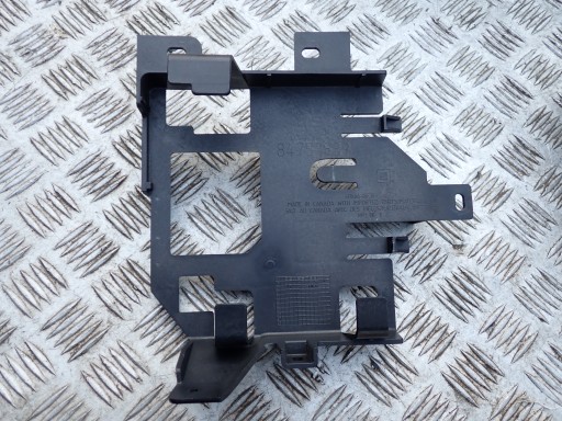 Fixare suport modul radio Chevrolet Corvette C8 2020-