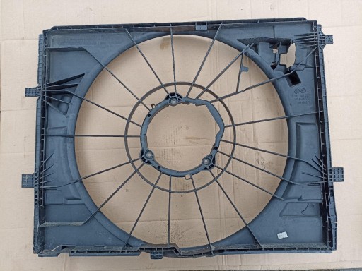 CARCASA VENTILATOR MERCEDES W213 CLASA E DEFECTATĂ