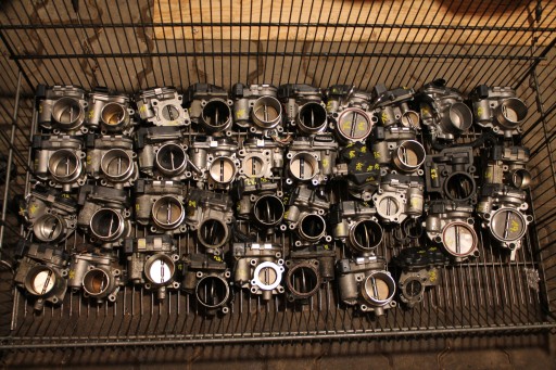 51. BMW Throttle 7619008 761900804