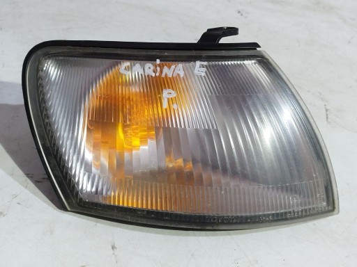 Semnalizator dreapta Toyota Carina E