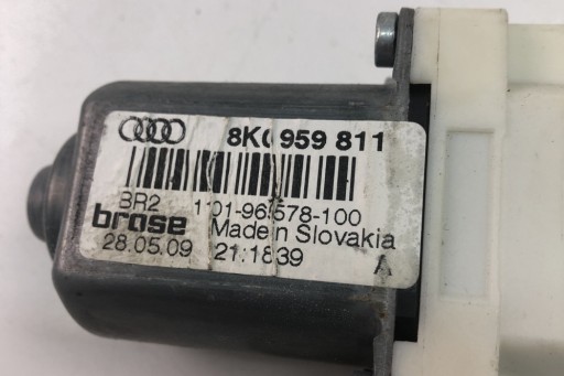 Windows of Windscreen Windows Audi A4 (8K2, B8) 8K0959811 2010