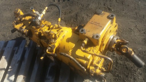 REDUCTOR CUTIE DE TRANSFER 2HL-100 LIEBHERR 902