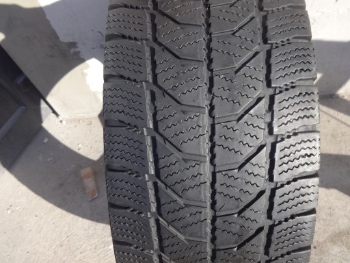 ANVELOPE DE IARNĂ CONTINENTAL 215/70R15C 4.8mm!!