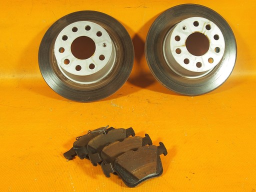 Audi Q2 81a 32 km Discuri de frână Blocuri spate 272mm 5Q0615601B
