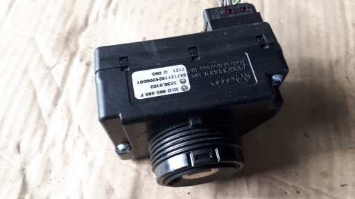 COMUTATOR DE APRINDERE S8 D3 A8 VW TOUAREG 7L 3D0905865F