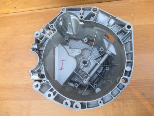 FIAT 1.2 1.4 8V 16V CARCASA TRANSMIȚIE 5 6 VITEZE 73502791.1 C51451344