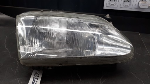 7700831463 far dreapta fata renault megane scenic