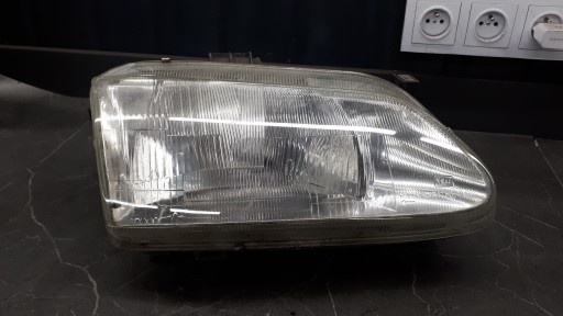 far dreapta fata Renault Megane I Valeo