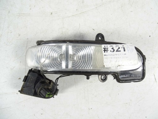 Mercedes Clasa E W211 SEMNALIZARE, OGLINZĂ DREAPTA