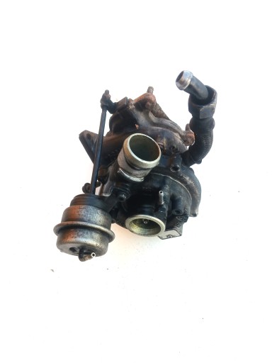 TURBOCOMPRESOR AUDI A3 8L VW GOLF IV 1.9 TDI AGR 038145701D