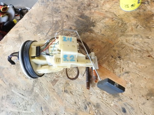 Senzor plutitor combustibil Mercedes W211 3.2