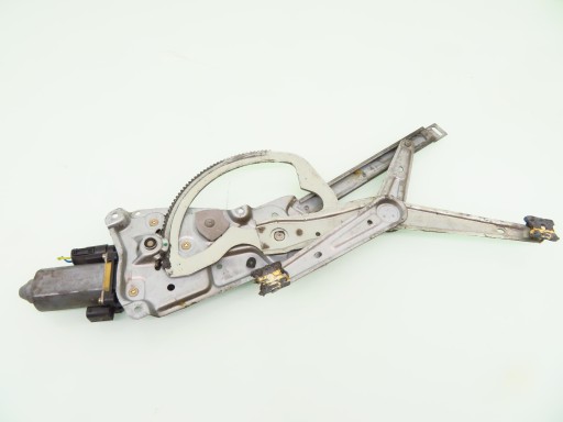 GEAM FATA DREAPTA BMW E36 8360978