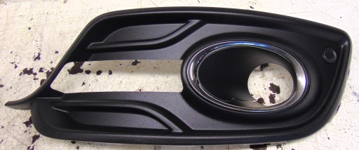 GRILA DE BARĂ HALOGEN STÂNGA RENAULT MEGANE 3 III LIFT 2013 - EUROPA