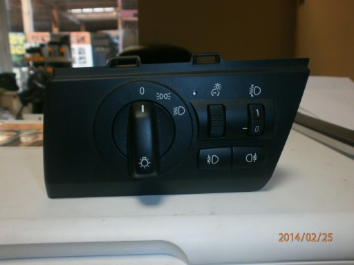 COMUTATOR PANOU DE LUMINI BMW X3 E83