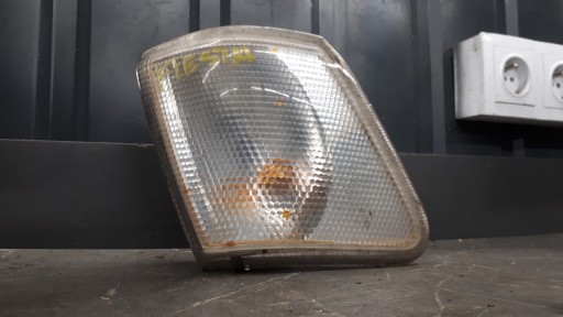 89FG13368AA Semnalizator fata dreapta ford fiesta mk3