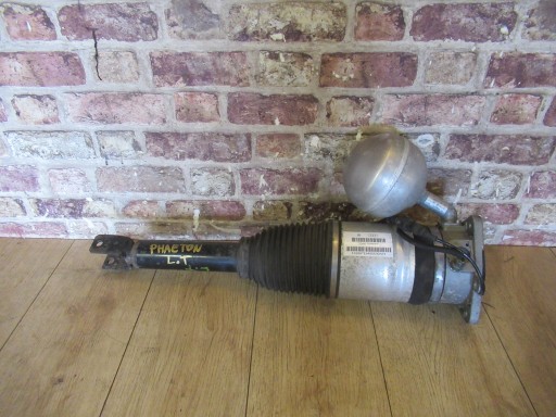 AMORTIZOR PNEUMATIC SPATE STANGA VW PHAETON 2011