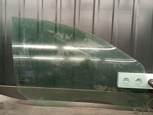 Fereastra dreaptă față Mondeo Mk3 03R