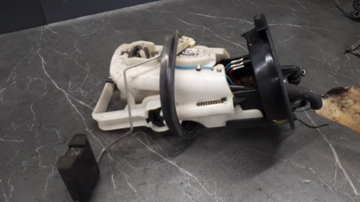 1183845 BMW E46 2.0D 1999 Pompa de combustibil 100KW