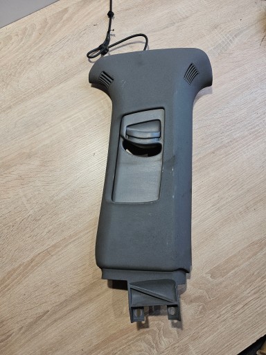 Capacă Audi A3 8L 3d, capacul stâlpului B din mijloc, dreapta 8L3867244 F G FG