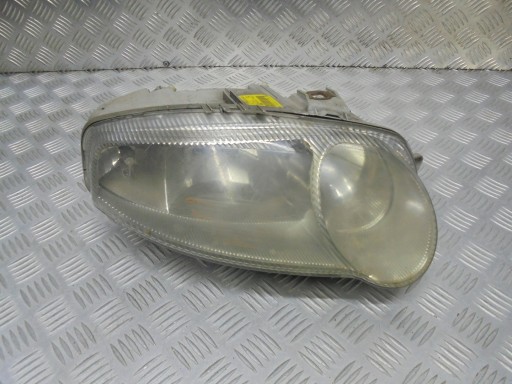 LAMPA STANGA FATA ALFA ROMEO 147 EUROPA